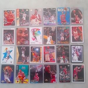 Scottie Pippen Card Lot (24 Cards)